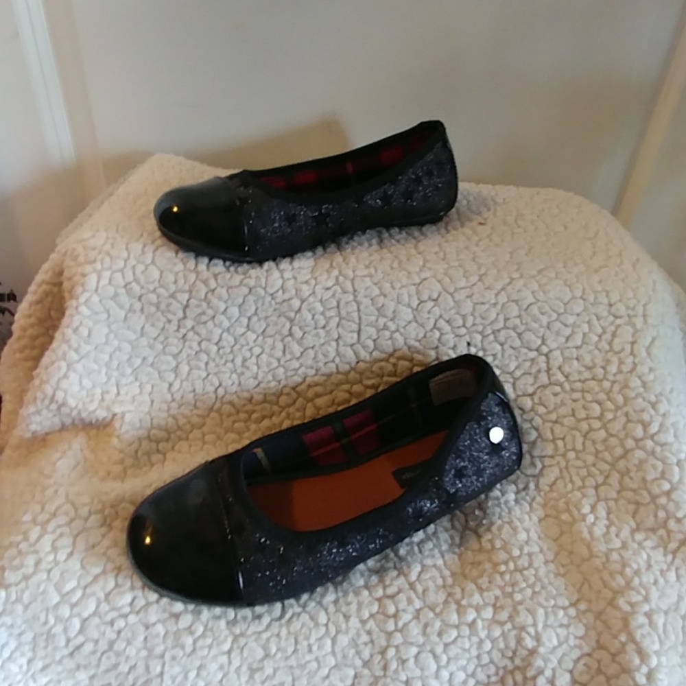 Tommy Hilfiger size 2 little girls